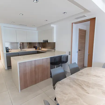 Apartment T3 D'exception - Croisette - Vue Cannes